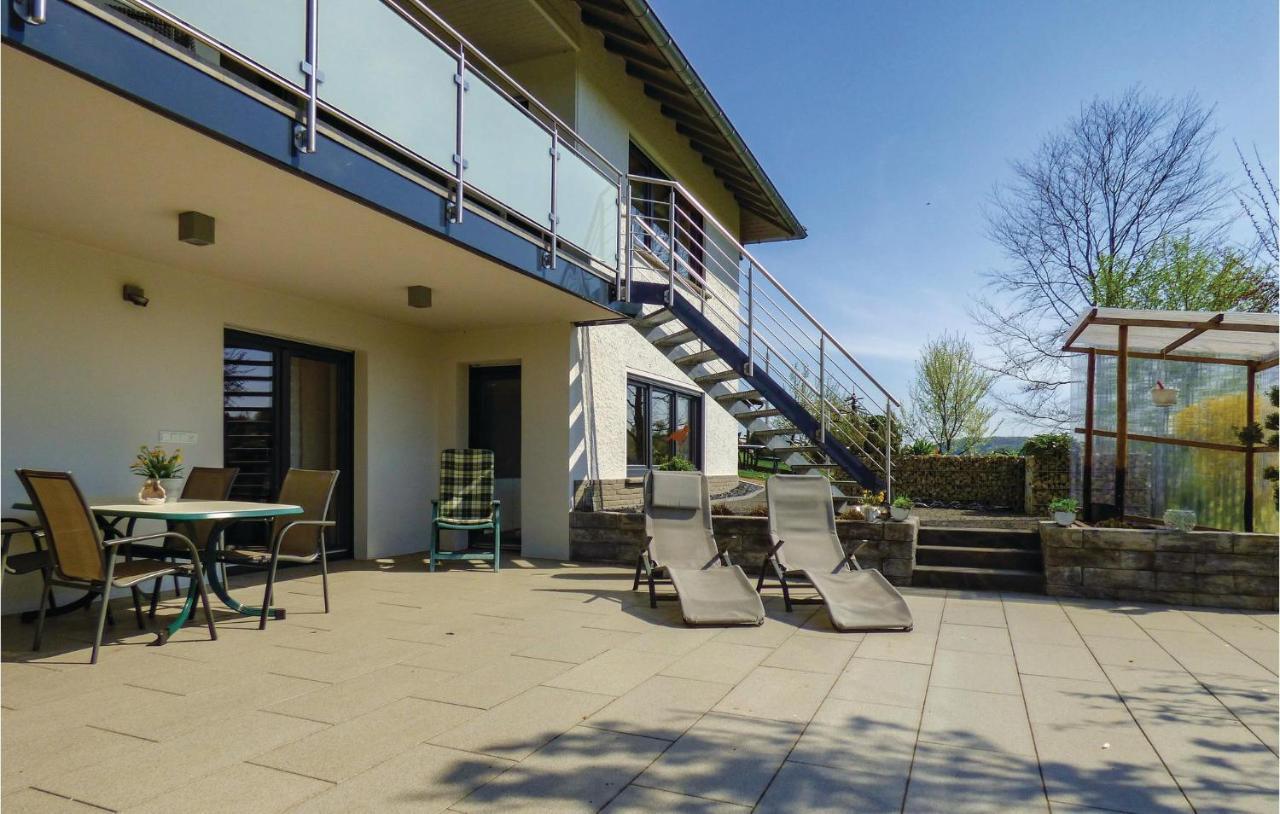 Cozy Apartment In Koerperich-Obersgegen With Wifi Korperich Bagian luar foto